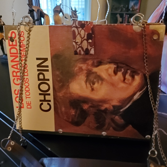 Purse - Picture 4 of 4